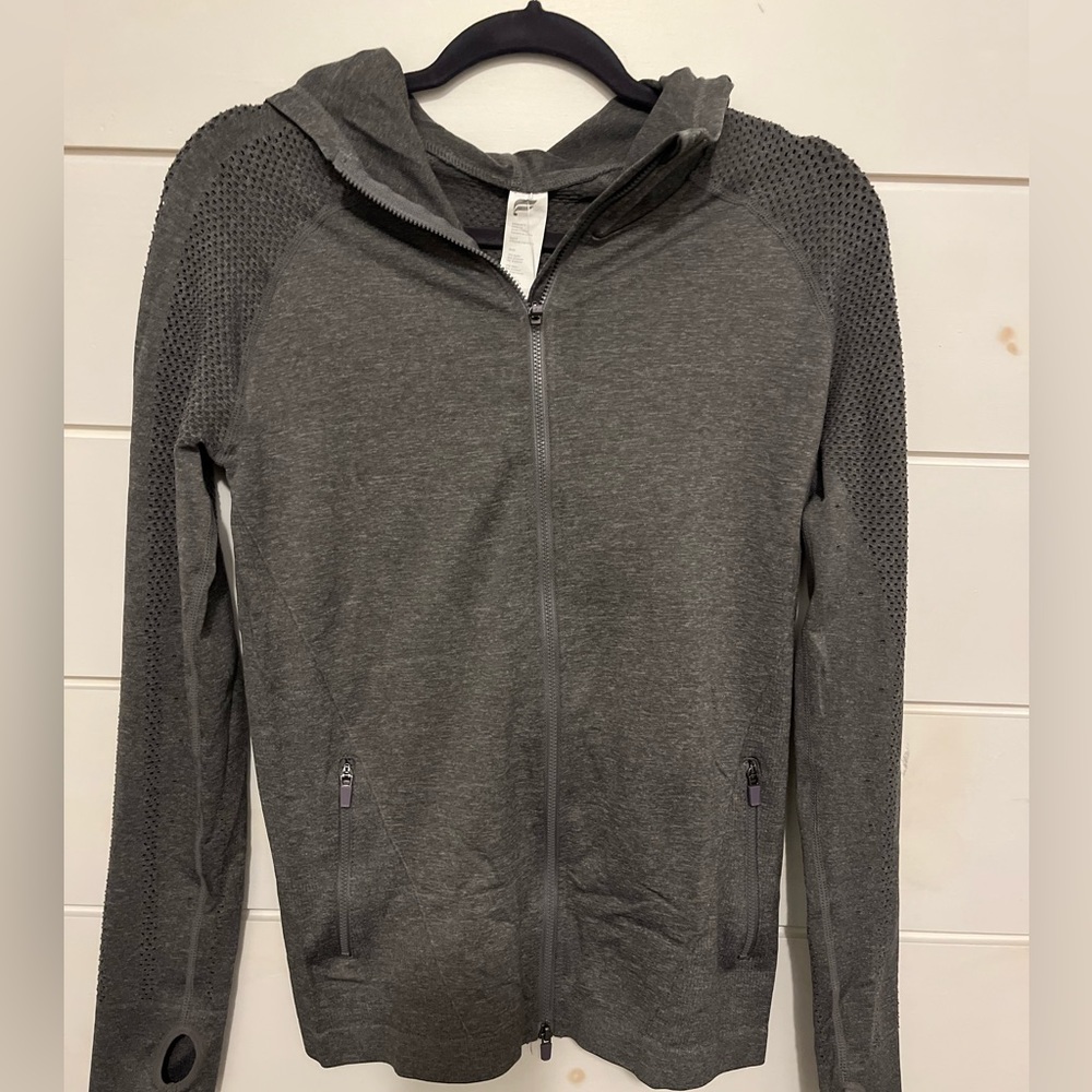 Fabletics “Kiley Seamless Hoodie Jacket”